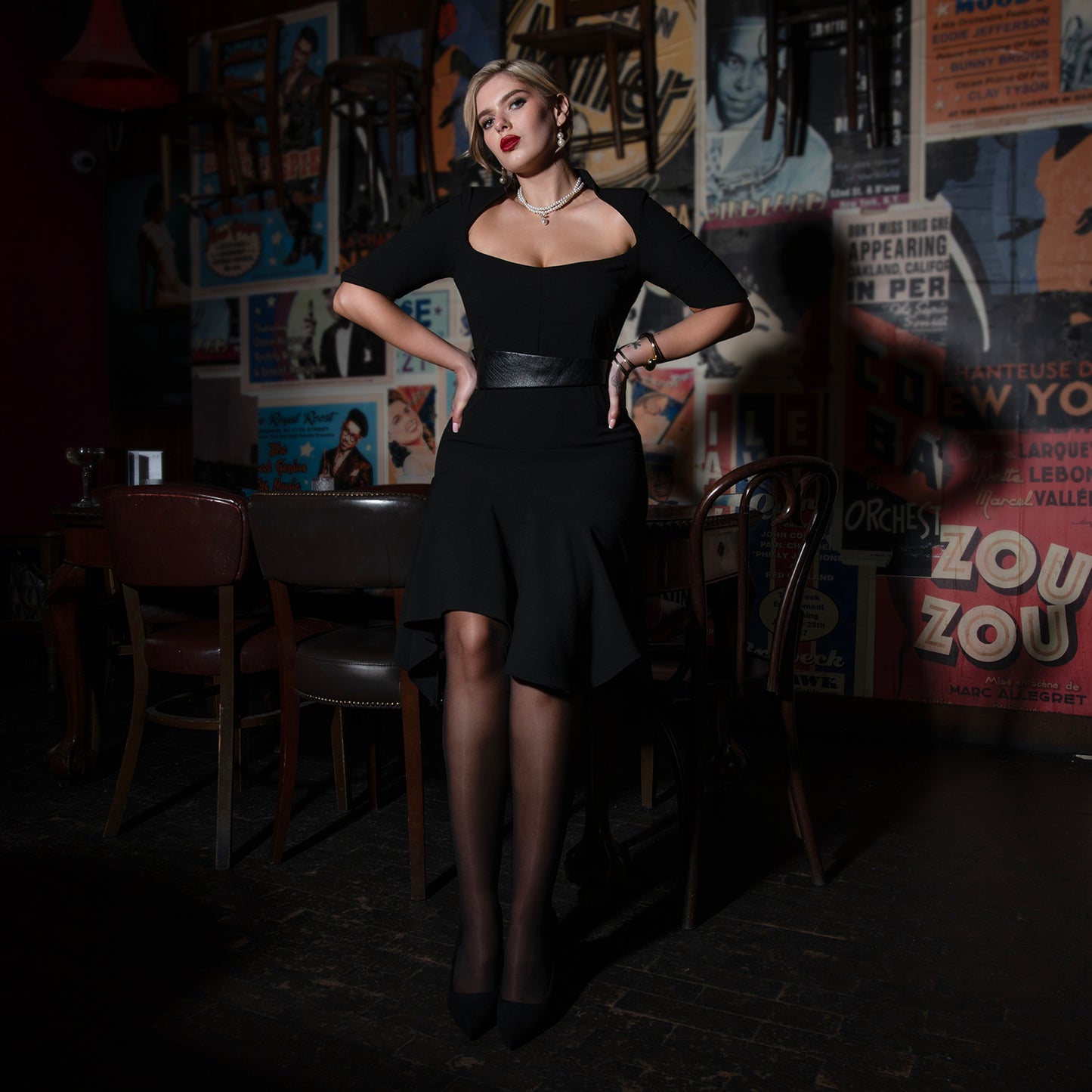 Black Sweetheart Neckline dress